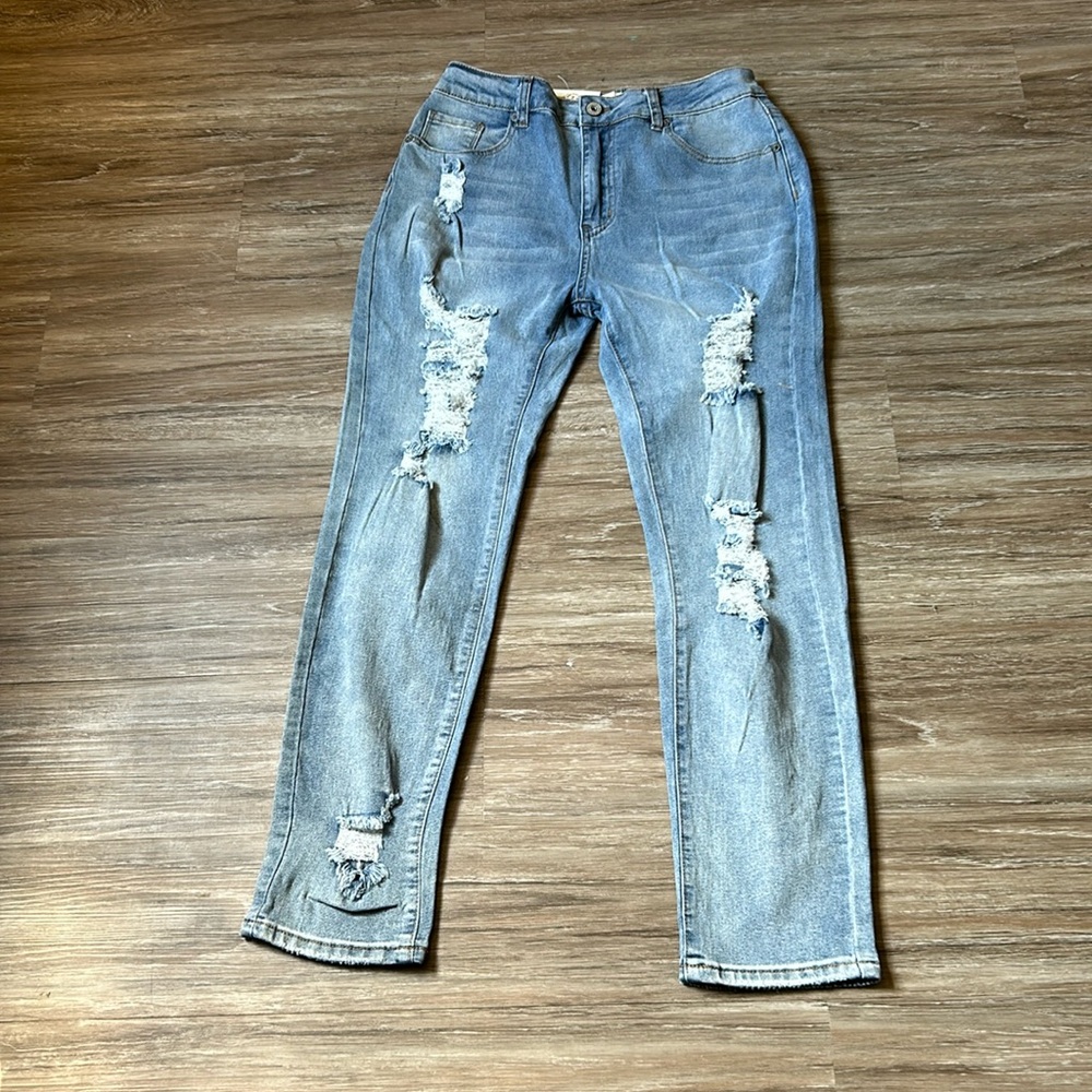 Umgee Denim Distressed Jeans Size 7,NWT, Fall, Lightweight,